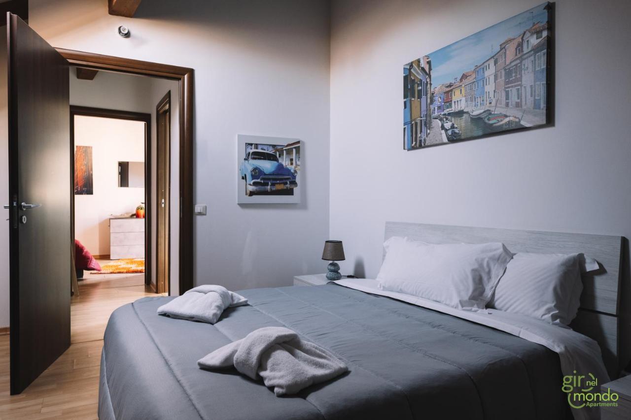 Giro Nel Mondo Apartments Catania Ngoại thất bức ảnh